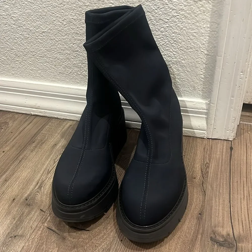 Le Canadienne Jared knit boots
